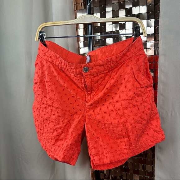Old Navy Coral Size 4 Regular Lace Eyelet Cut Bermuda Style Shorts WAIST 16 - Picture 10 of 10